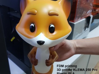 3D printed fox figurine. 3D printer KLEMA painting